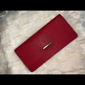 Micheal Kors Travel Wallet